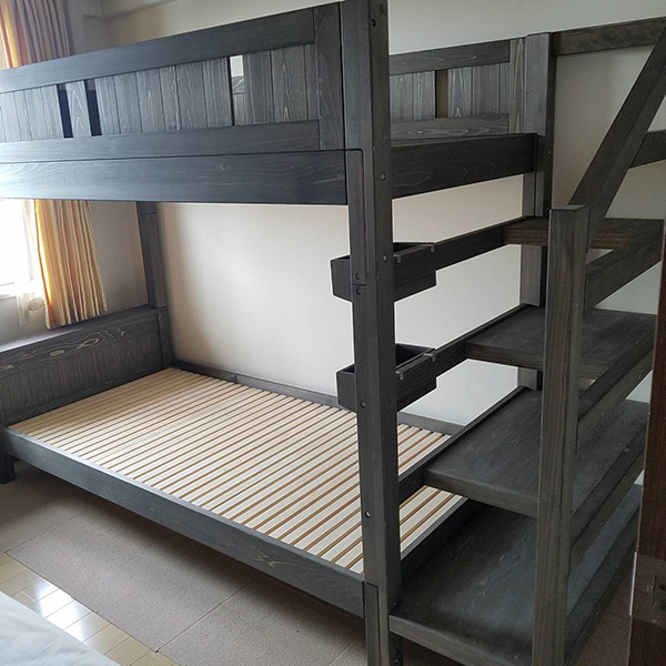 ひのき階段付き二段ベッド