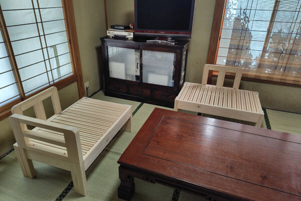 画像 ひのき伸縮ベッドハーフサイズに柵付き2506045