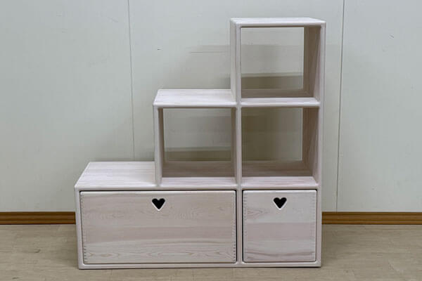 ロフトベッドや二段ベッドに使える登れる階段｜可愛いハート柄デザイン 2508017