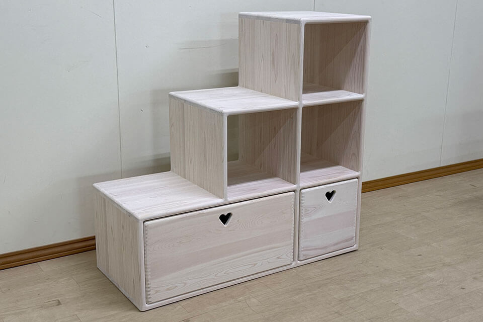 ロフトベッドや二段ベッドに使える登れる階段｜可愛いハート柄デザイン 2508017