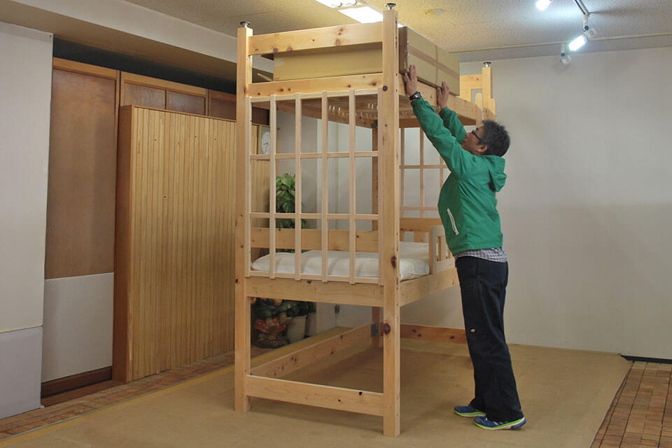 ロフトベッドで縦の空間を生かし、収納力を倍増する提案　